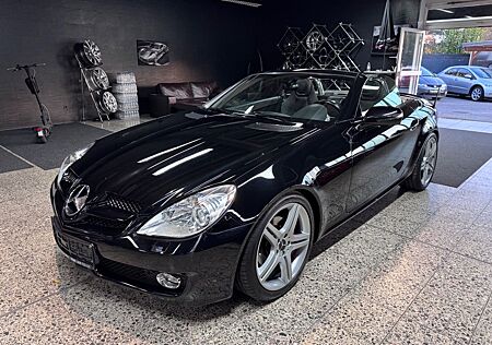 Mercedes-Benz SLK 300 *Bi-XENON*NAVI*PTS*LEDER*AIRSCARF*SHZG*
