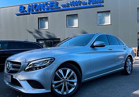 Mercedes-Benz C 220 C 220d Lim. Avnatgrade,LED,Kamera, Distronic,LED
