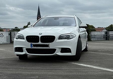 BMW 530d xDrive Touring -