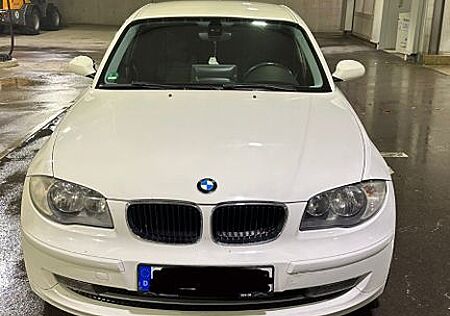 BMW 118d E87