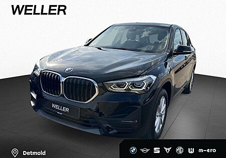 BMW X1 sDrive 18i Advant. Navi DAB LED PDC Sitzh 17"