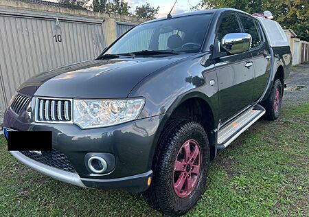 Mitsubishi L200 Invite Doppelkabine 4WD zahnriemen neu