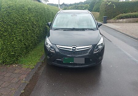 Opel Zafira Tourer