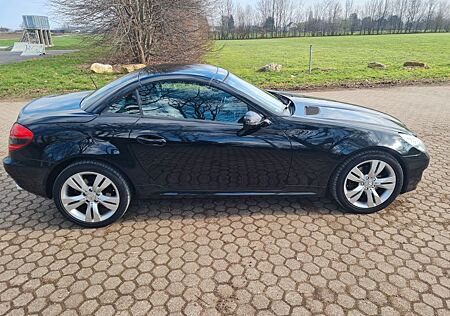 Mercedes-Benz SLK 200 KOMPRESSOR -