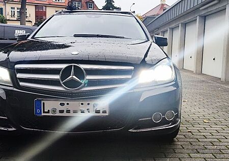 Mercedes-Benz C 220 CDI T BlueEFFICIENCY AVANTGARDE AVANTGARDE