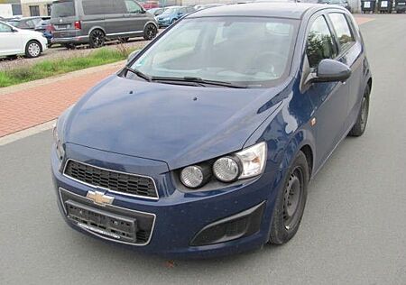 Chevrolet Aveo 1.2 LT