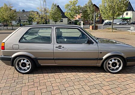 VW Golf Volkswagen 2 top gepflegt H kennzeichen