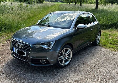 Audi A1 1.4 TFSI S Tronic S Line Xenon Navi