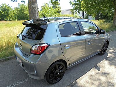 Mitsubishi Space Star"Spirit+ Black" 1.Hand orig. 20000 KM