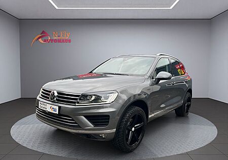 VW Touareg Volkswagen V6 TDI Executive Edition 4xSZ*LED*AHK*AC