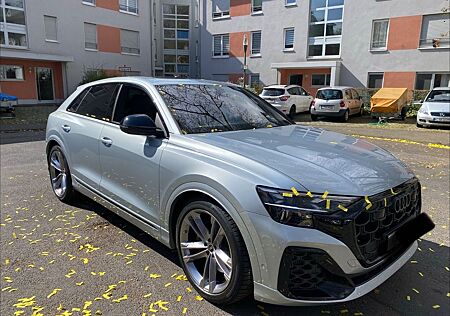 Audi SQ8 TFSI quattro tiptronic -