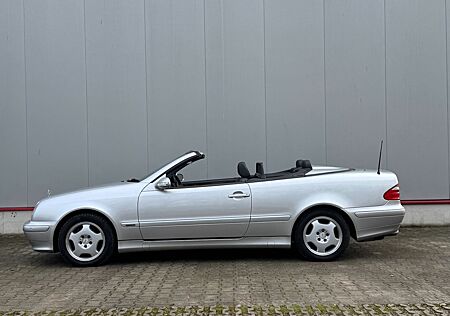 Mercedes-Benz CLK 230 KOMPRESSOR ELEGANCE Aut. Erstlack rundum
