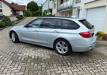 BMW 320d Touring Sport Line Automatic Spo...