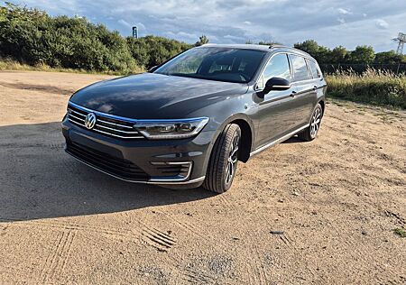 VW Passat Variant Volkswagen 1.4 TSI GTE Matrix LED