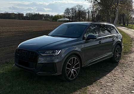 Audi Q7 50 TDI quattro S line | Pano | AHK