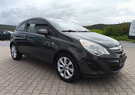 Opel Corsa 1.4 Active 4 Zylinder mit nur 21.400 KM