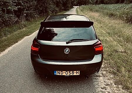 BMW 116i M sport Full option