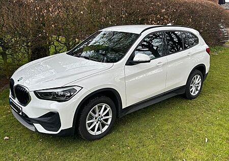 BMW X1 sDrive20d Advantage HU bis 04/27
