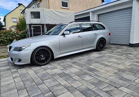 BMW 523i touring -