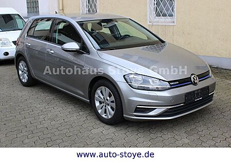 VW Golf Volkswagen VII Lim. Comfort BlueMotion ACC Frontassyst