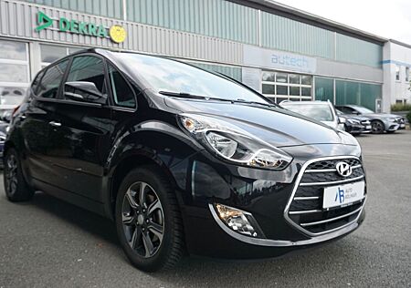 Hyundai ix20 1.4 Space Plus/Pano/Kamera/SHZ/Nav/PDC