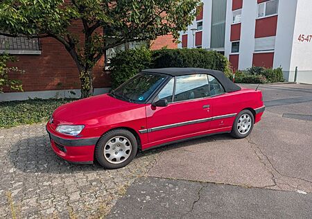 Peugeot 306 1.8 Cabrio Automatic -