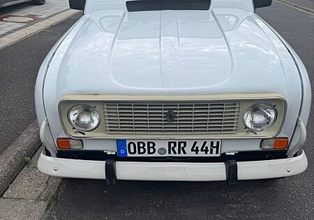 Renault R 4