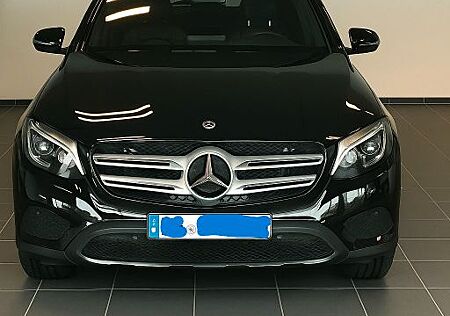 Mercedes-Benz GLA 220 d 4MATIC DCT Urban Urban