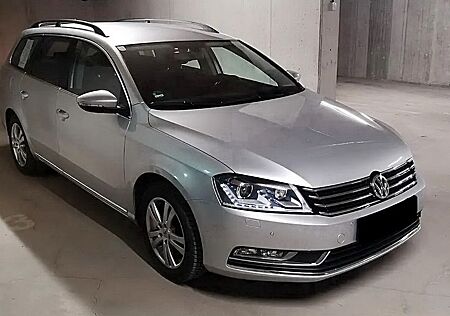 VW Passat Variant Volkswagen 2.0 BlueTDI Exclusive