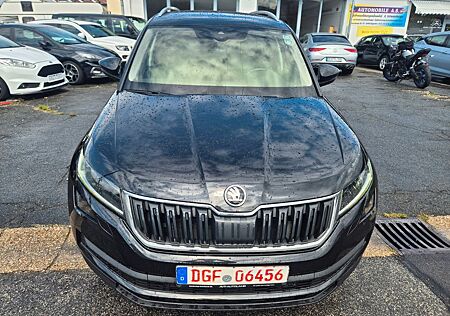 Skoda Kodiaq Style 4x4-DSG-AHK-NAVI-SHZ-PDC-EURO6