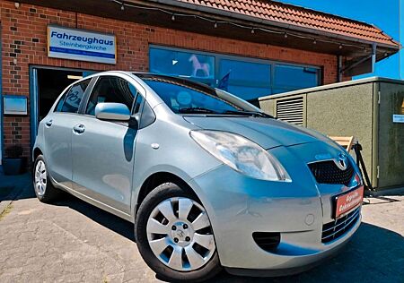 Toyota Yaris Sol Klima Ganzjahresreifen HU/AU neu