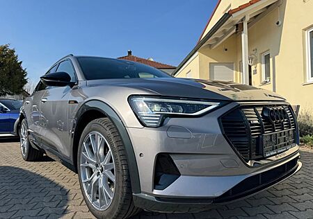 Audi e-tron SB 50 S-line BLACK Matrix Memory HUD 21''