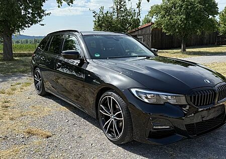 BMW 320d Touring M Sport Automatik M Sport