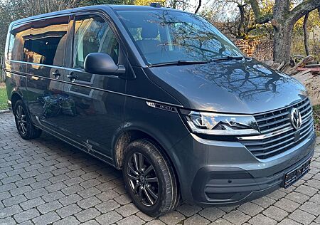 VW T6 Multivan Volkswagen T6.1 Multivan, sehr gepflegt, 8-Fach bereift,