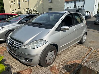 Mercedes-Benz A 150 ELEGANCE Elegance