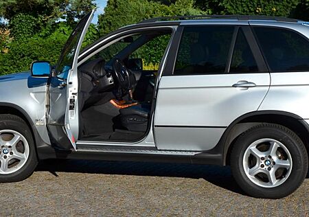 BMW X5 e53 - 3,0L Automatik, AHK, Lenkradheizung etc