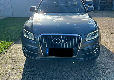 Audi Q5 3.0 TDI S tronic quattro/ 3X S-Line