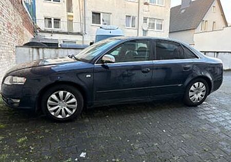 Audi A4 2.0 -