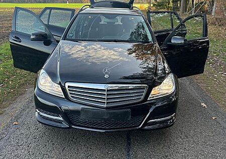 Mercedes-Benz C 180 T ELEGANCE