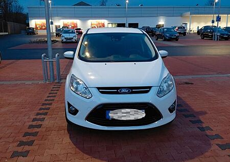 Ford C-Max 2,0TDCi 103kW Titanium