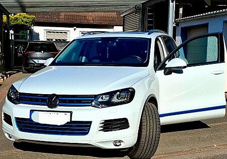 VW Touareg Volkswagen 4.2 V8 TDI Tiptronic Edition X Edition X