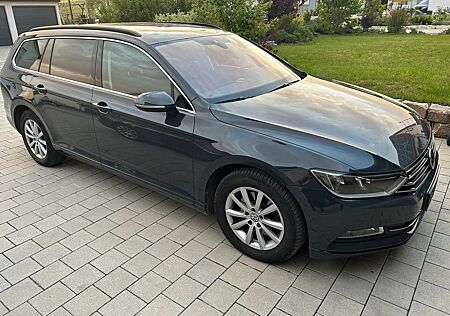 VW Passat Variant Volkswagen 2.0 TDI Comfortline Variant C...