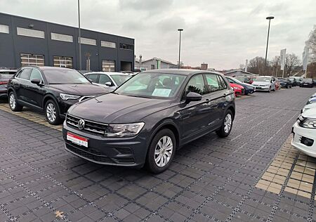 VW Tiguan Volkswagen Trendline 2.0 TDI Klimaanlage PDC el.Fh.