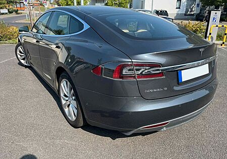 Tesla Model S 90D free Suc Mcu2 CCS