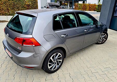 VW Golf Volkswagen VII Lim. Comfortline BMT