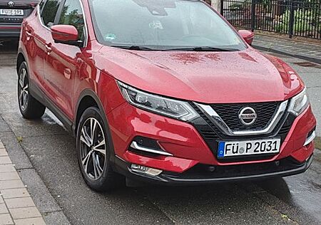 Nissan Qashqai 1.3 DIG-T Acenta Acenta