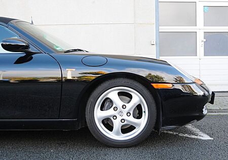 Porsche Boxster 2.5 tiptronic / aus 1. Hand / 1. Lack