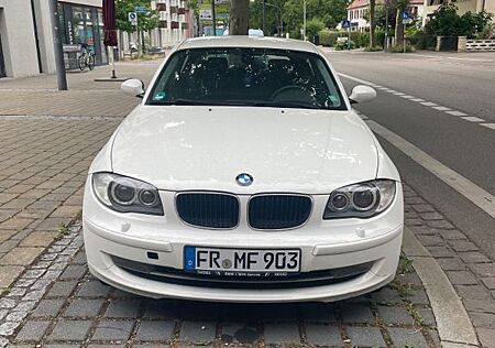 BMW 116i Weiß mit Klima