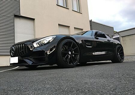 Mercedes-Benz AMG GT Pano/ Burm/Per Sitze/Garantie/Night/uvm.