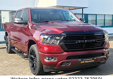 Dodge RAM 1500 5.7l 4x4 Crew Navi-App - '23 - 4.000 km